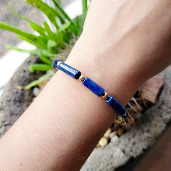 Vintage 14K GF Lapis Lazuli Egyptian Scarab Gemstone Beaded Bracelet - Picture 1 of 8